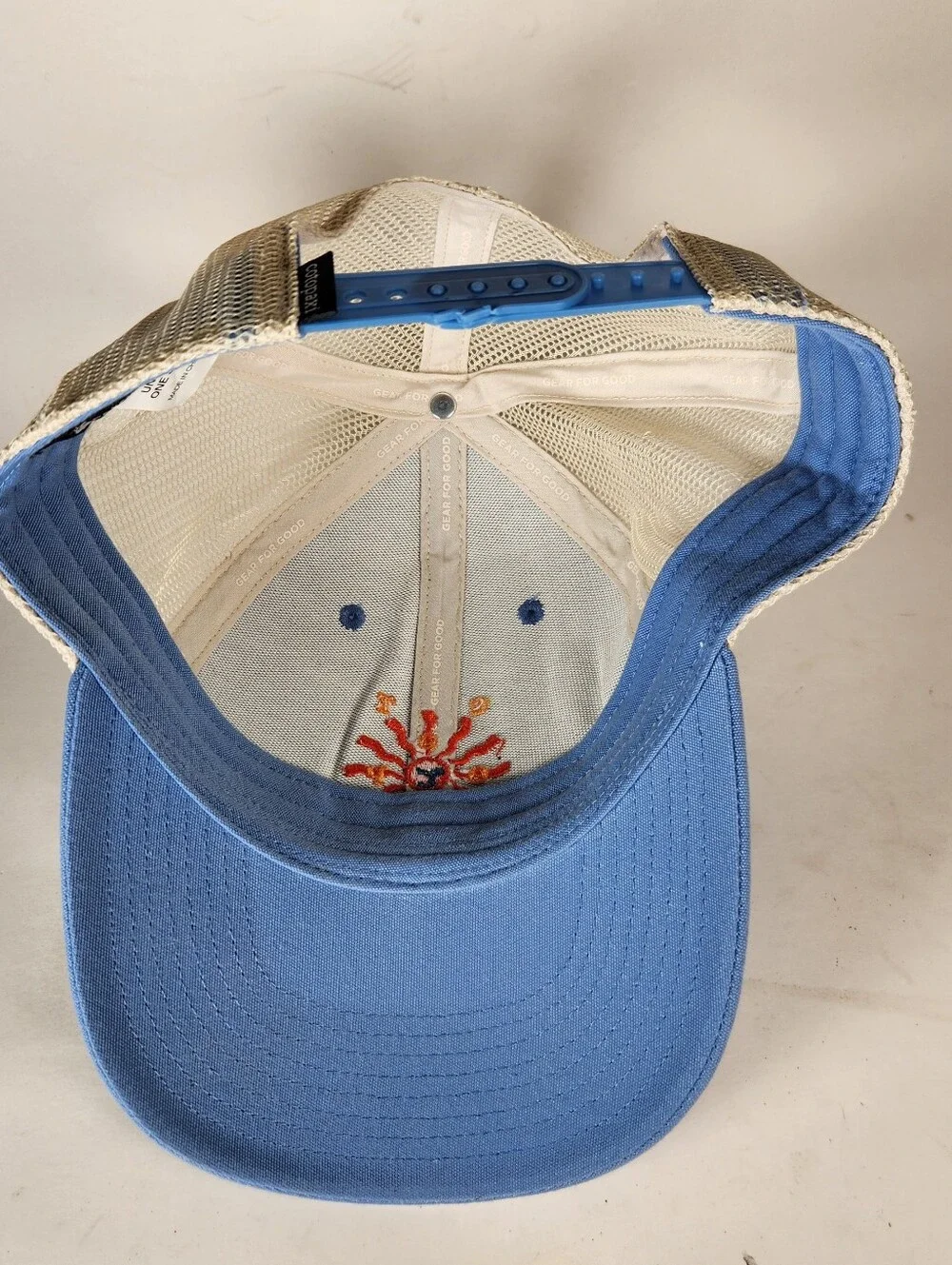 COTOPAXI Hat Cap Snapback Trucker Happy Day Sunshine Blue Mesh